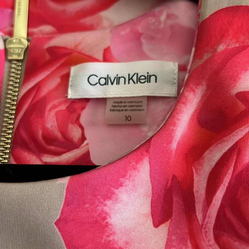 Calvin Klein Pink & Beige Floral Scuba Midi Dress Size 10 Elegant Sheath - Picture 4 of 4